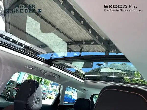 ŠKODA KAROQ (16/21)