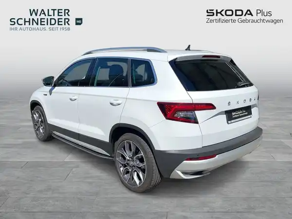 ŠKODA KAROQ (3/21)