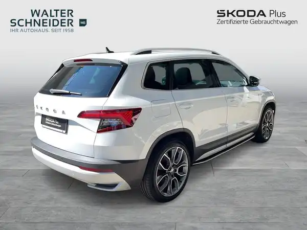 ŠKODA KAROQ (5/21)