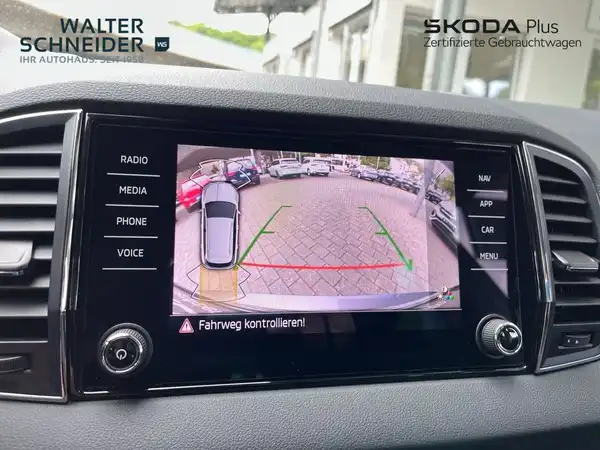 ŠKODA KAROQ (19/21)