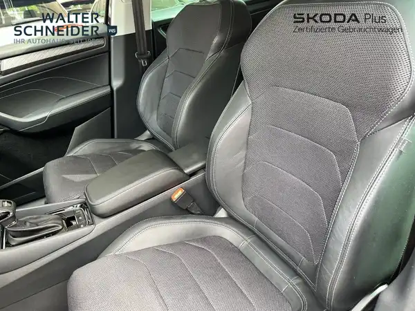 ŠKODA KODIAQ (13/21)