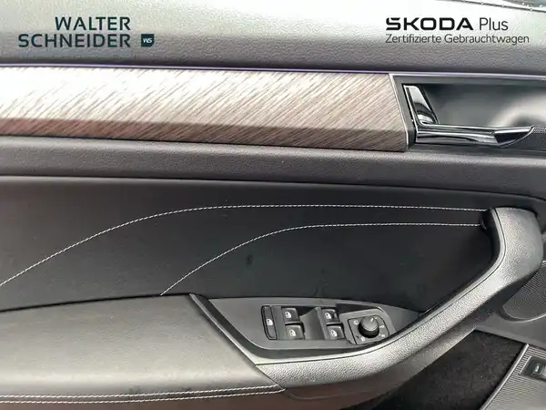 ŠKODA KODIAQ (17/21)