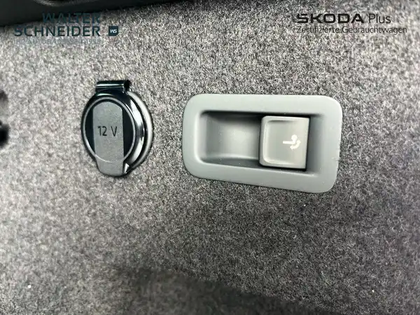 ŠKODA KODIAQ (16/19)