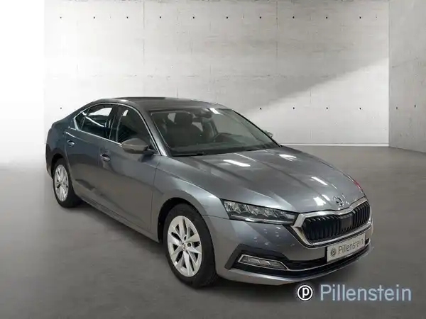 ŠKODA OCTAVIA (5/16)