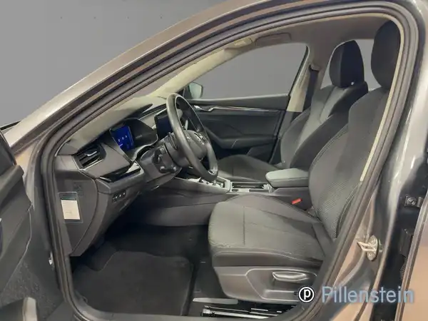 ŠKODA OCTAVIA (7/16)