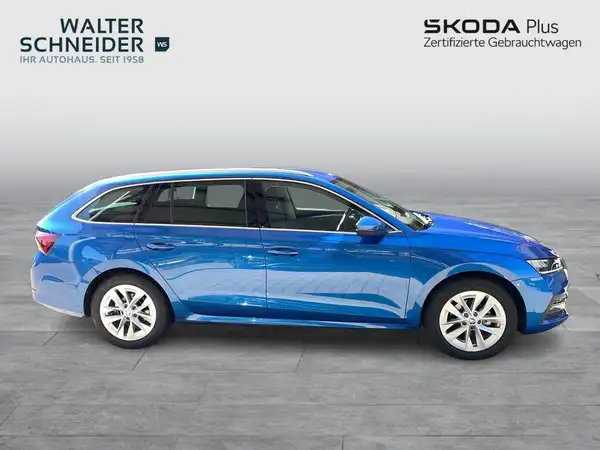 ŠKODA OCTAVIA (6/21)