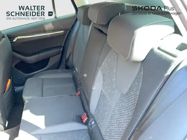 ŠKODA OCTAVIA (10/21)