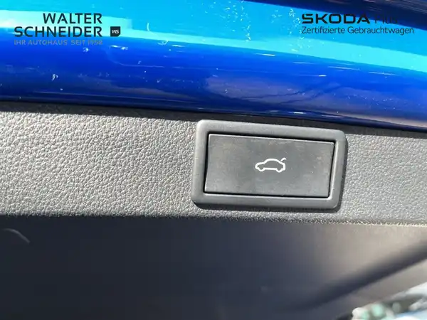 ŠKODA OCTAVIA (11/16)