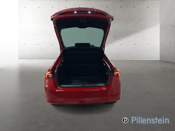 ŠKODA OCTAVIA (14/15)