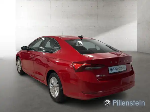 ŠKODA OCTAVIA (3/15)