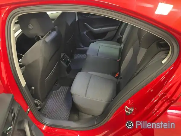 ŠKODA OCTAVIA (10/15)