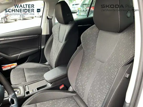 ŠKODA OCTAVIA (11/15)