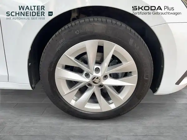ŠKODA OCTAVIA (5/15)