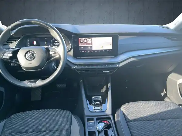 ŠKODA OCTAVIA (11/18)
