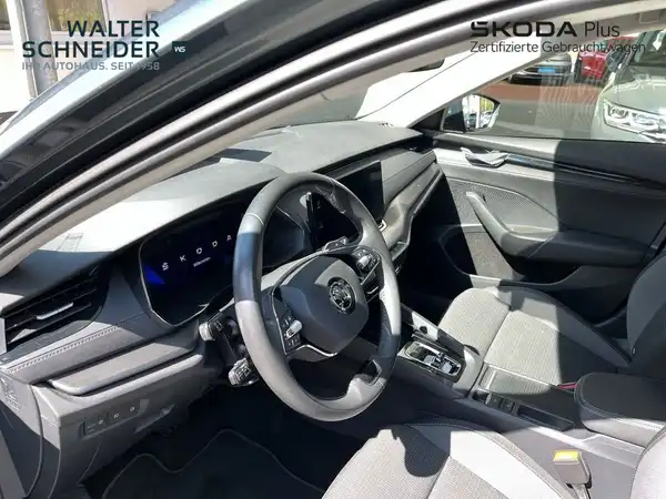 ŠKODA OCTAVIA (12/16)