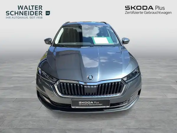 ŠKODA OCTAVIA (6/16)