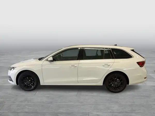 ŠKODA OCTAVIA (2/18)