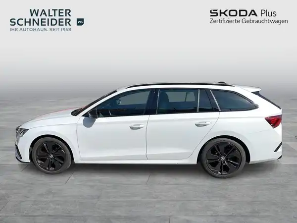ŠKODA OCTAVIA RS (2/16)