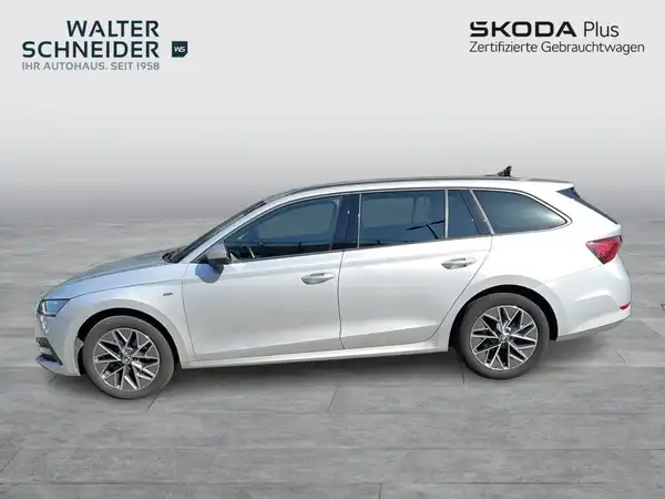 ŠKODA OCTAVIA (2/21)