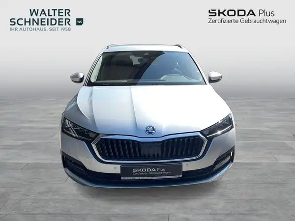 ŠKODA OCTAVIA (7/21)