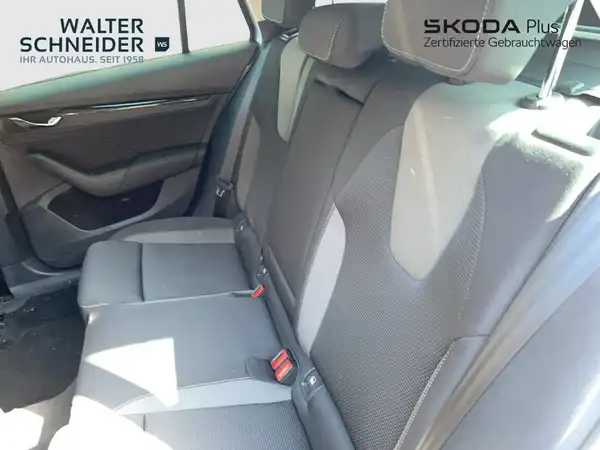 ŠKODA OCTAVIA (9/21)