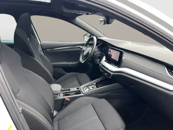 ŠKODA OCTAVIA (15/17)
