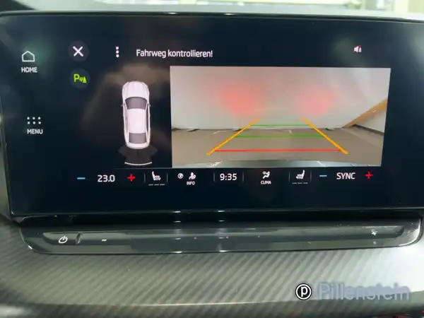 ŠKODA OCTAVIA RS (11/16)