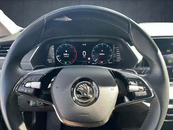ŠKODA OCTAVIA (19/21)