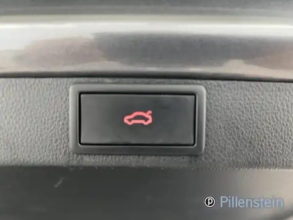 ŠKODA OCTAVIA (15/16)