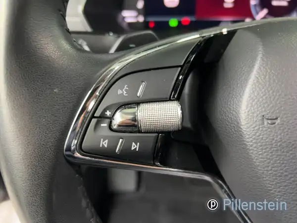 ŠKODA OCTAVIA (10/16)