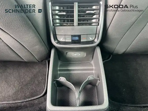 ŠKODA OCTAVIA RS (16/19)