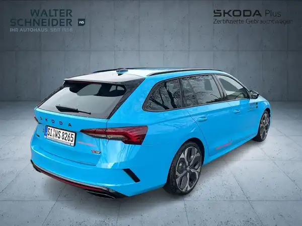 ŠKODA OCTAVIA RS (5/19)