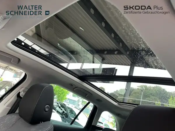 ŠKODA OCTAVIA (17/21)