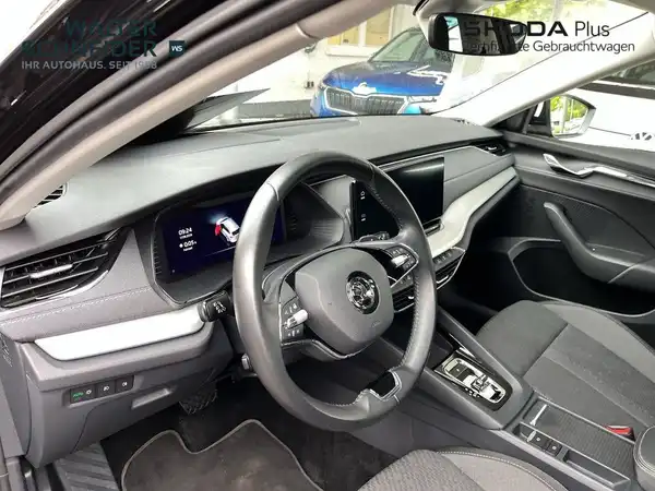 ŠKODA OCTAVIA (18/21)