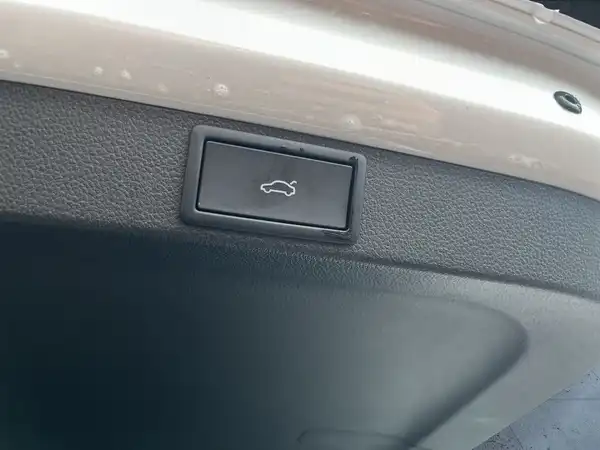 ŠKODA OCTAVIA (14/18)