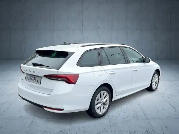ŠKODA OCTAVIA (5/18)