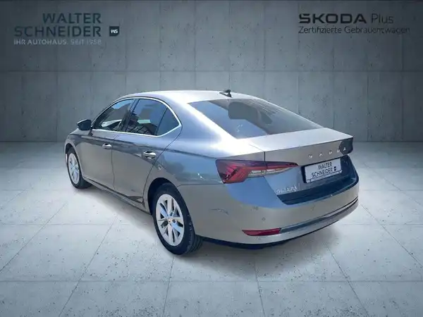 ŠKODA OCTAVIA (3/18)