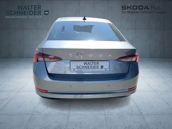 ŠKODA OCTAVIA (4/18)