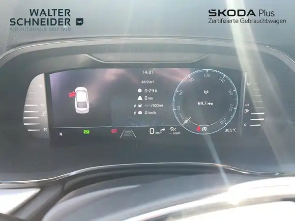 ŠKODA OCTAVIA (10/18)