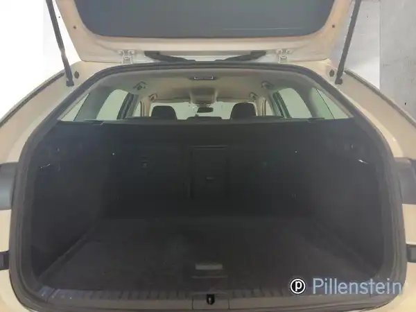 ŠKODA OCTAVIA (16/17)