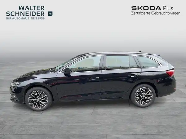 ŠKODA OCTAVIA (2/22)