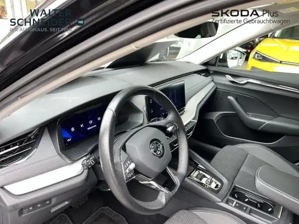 ŠKODA OCTAVIA (18/22)