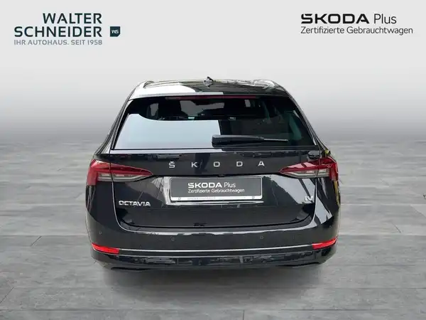 ŠKODA OCTAVIA (4/22)
