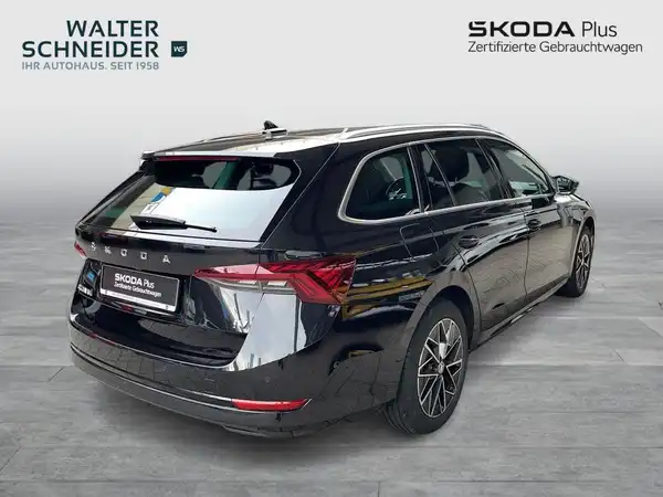 ŠKODA OCTAVIA (5/22)
