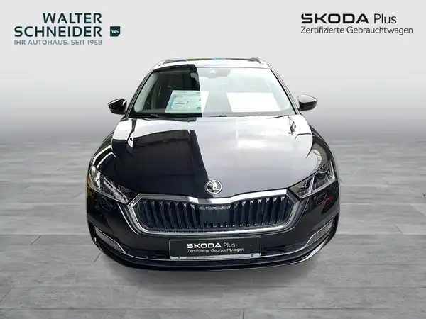 ŠKODA OCTAVIA (7/22)