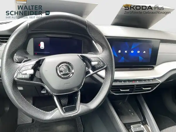 ŠKODA OCTAVIA (8/22)