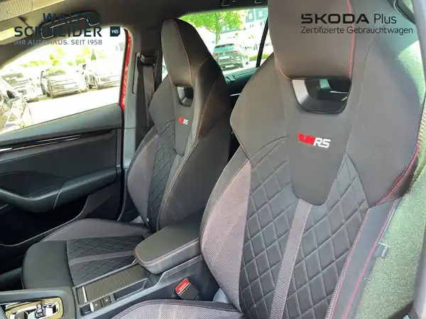 ŠKODA OCTAVIA RS (14/21)