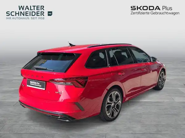 ŠKODA OCTAVIA RS (5/21)