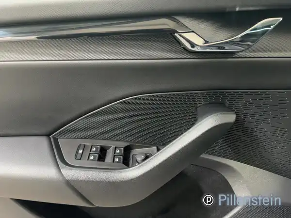 ŠKODA OCTAVIA (8/8)