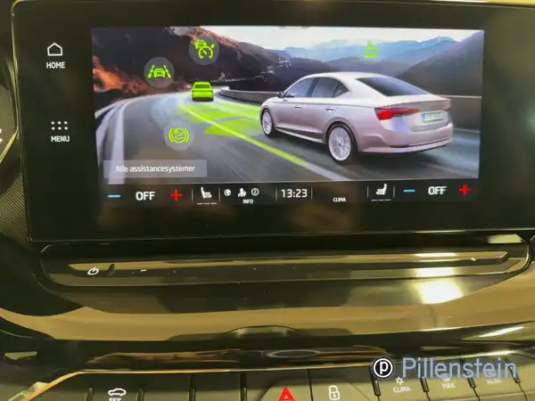 ŠKODA OCTAVIA (13/16)